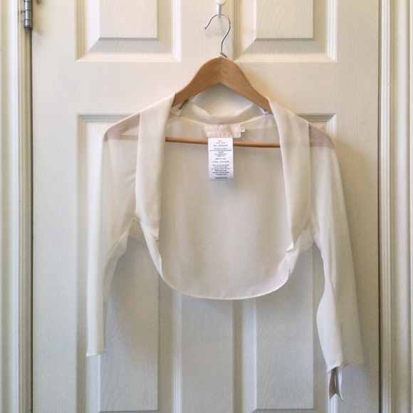David’s Bridal Wrap Shrug Bolero Size 6 Ivory Chiffon 3/4 Sleeve Bridal Wedding - Picture 3 of 6